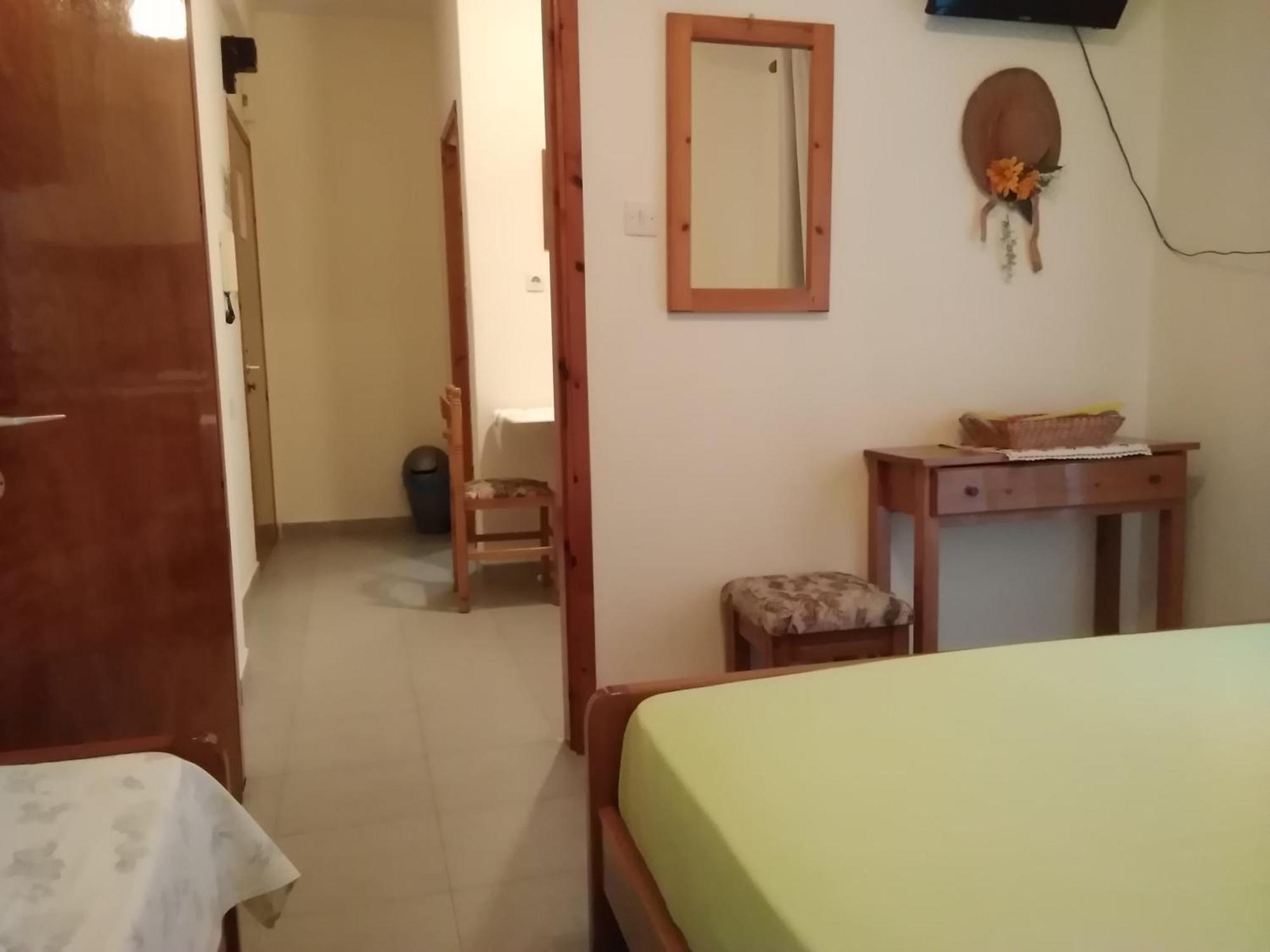 Tatiana'S Apartments ستافروس الغرفة الصورة